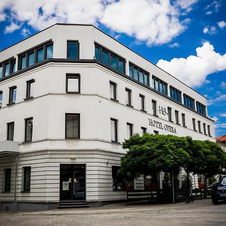 Hotel Opera Tarnowskie Góry Exteriör bild